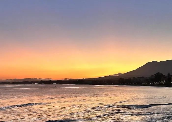 Apartamento Modern Beachfront 2 Bdrm , Incredible Views